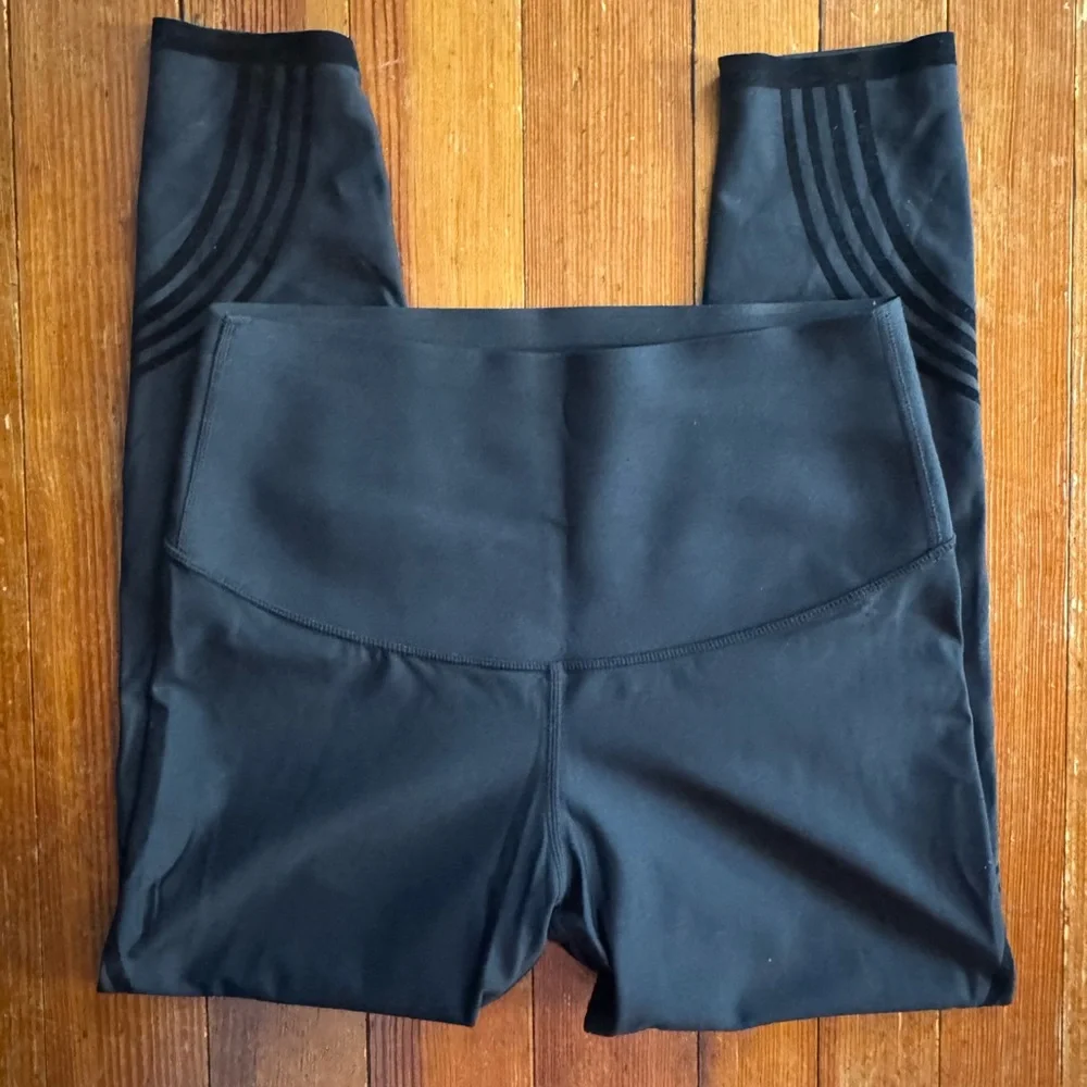 Fanka Body Sculpt 7/8 Leggings (Reversible Wear) | Medium | Black - Picture 4 of 6